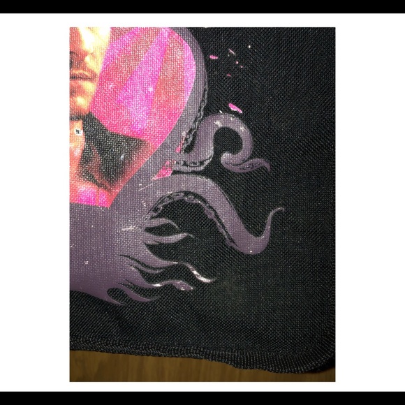 Pirates of the Caribbean Messenger Bag - Picture 4 of 12